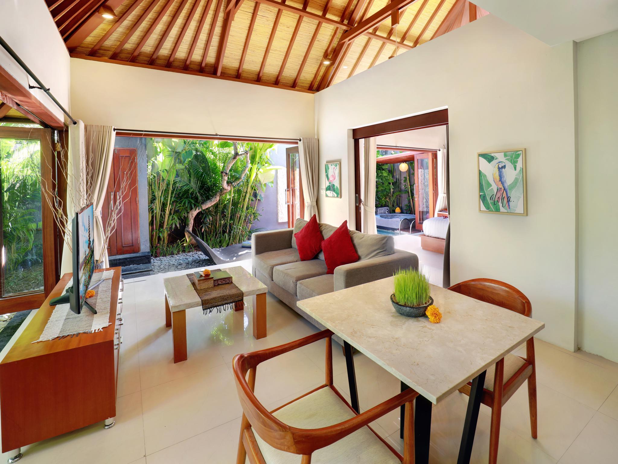 Seminyak Sanctuary Villa By Ini Vie Hospitality Legian Eksteriør bilde