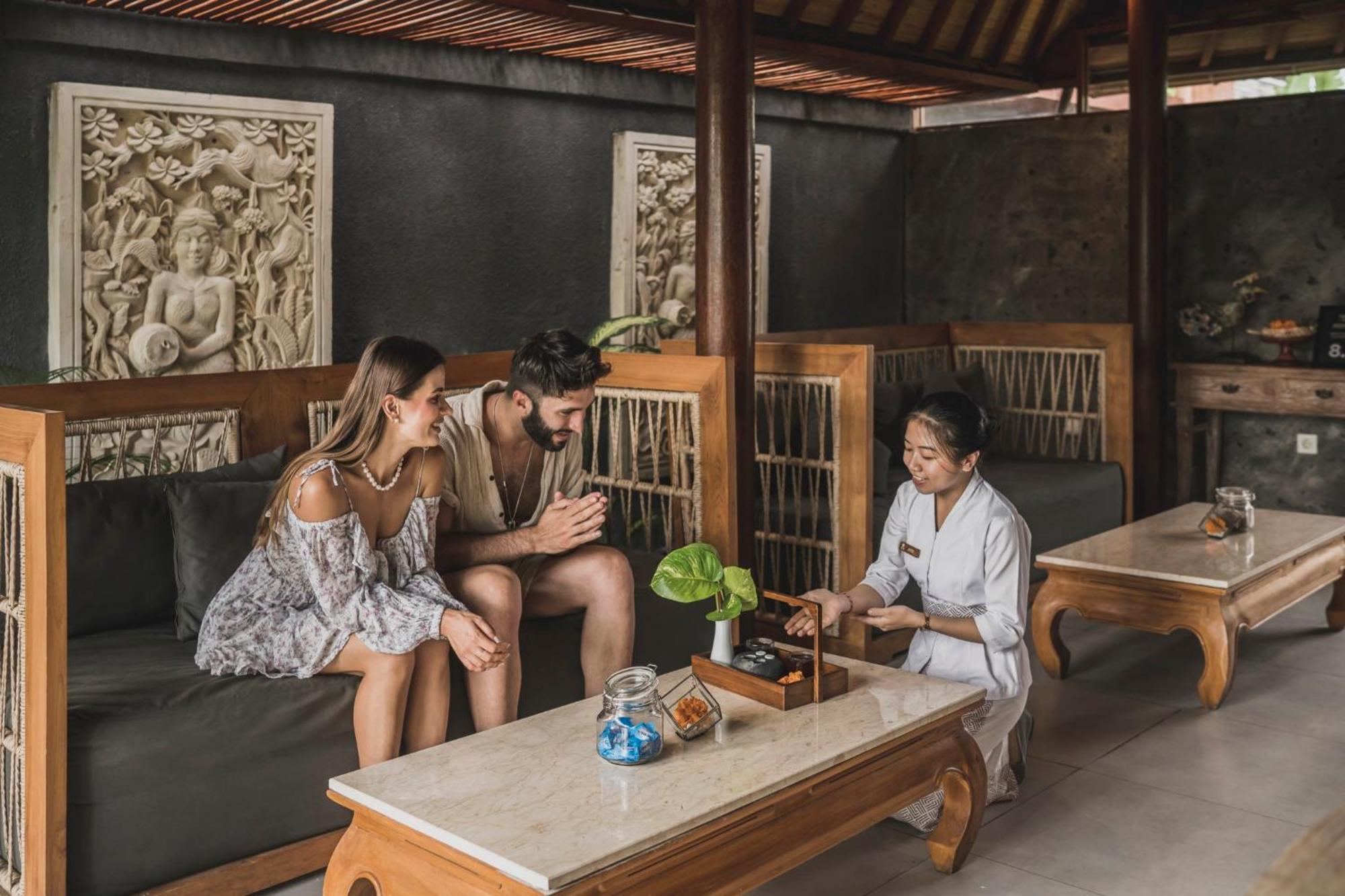 Seminyak Sanctuary Villa By Ini Vie Hospitality Legian Eksteriør bilde