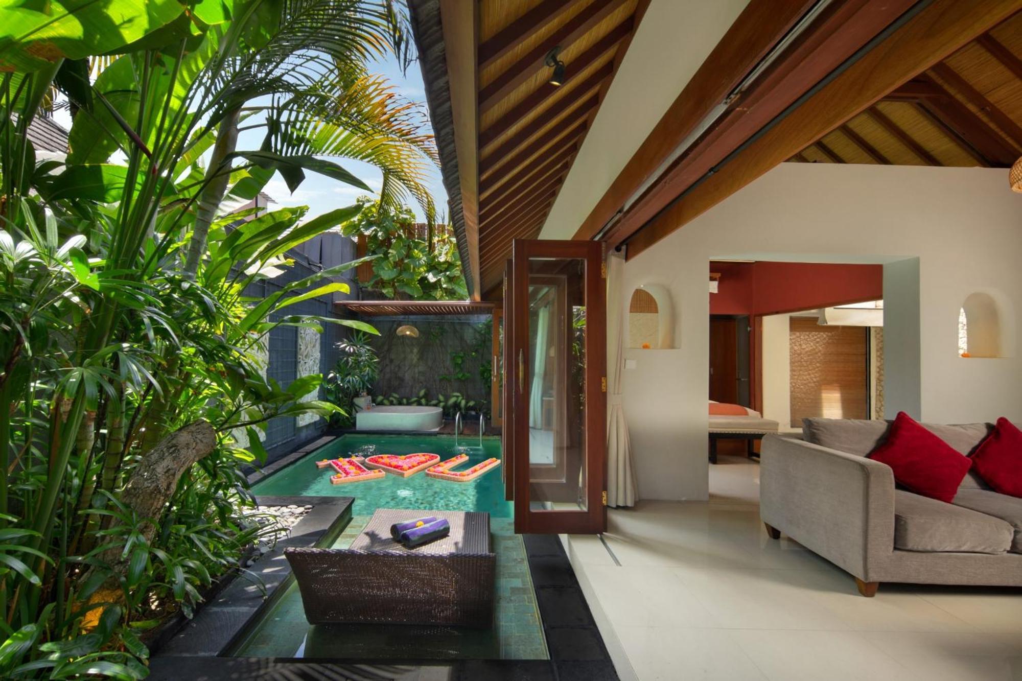 Seminyak Sanctuary Villa By Ini Vie Hospitality Legian Eksteriør bilde