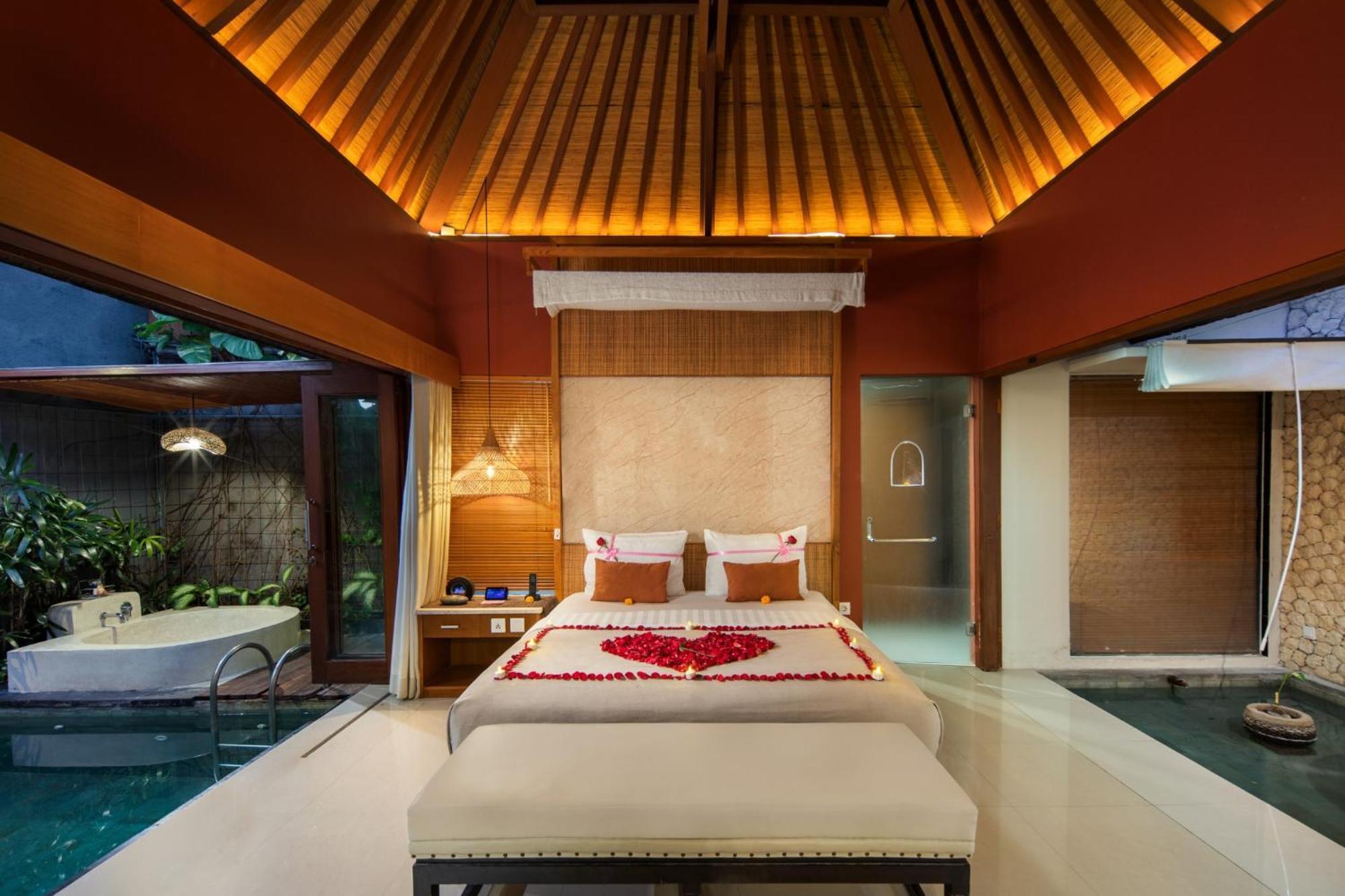 Seminyak Sanctuary Villa By Ini Vie Hospitality Legian Eksteriør bilde