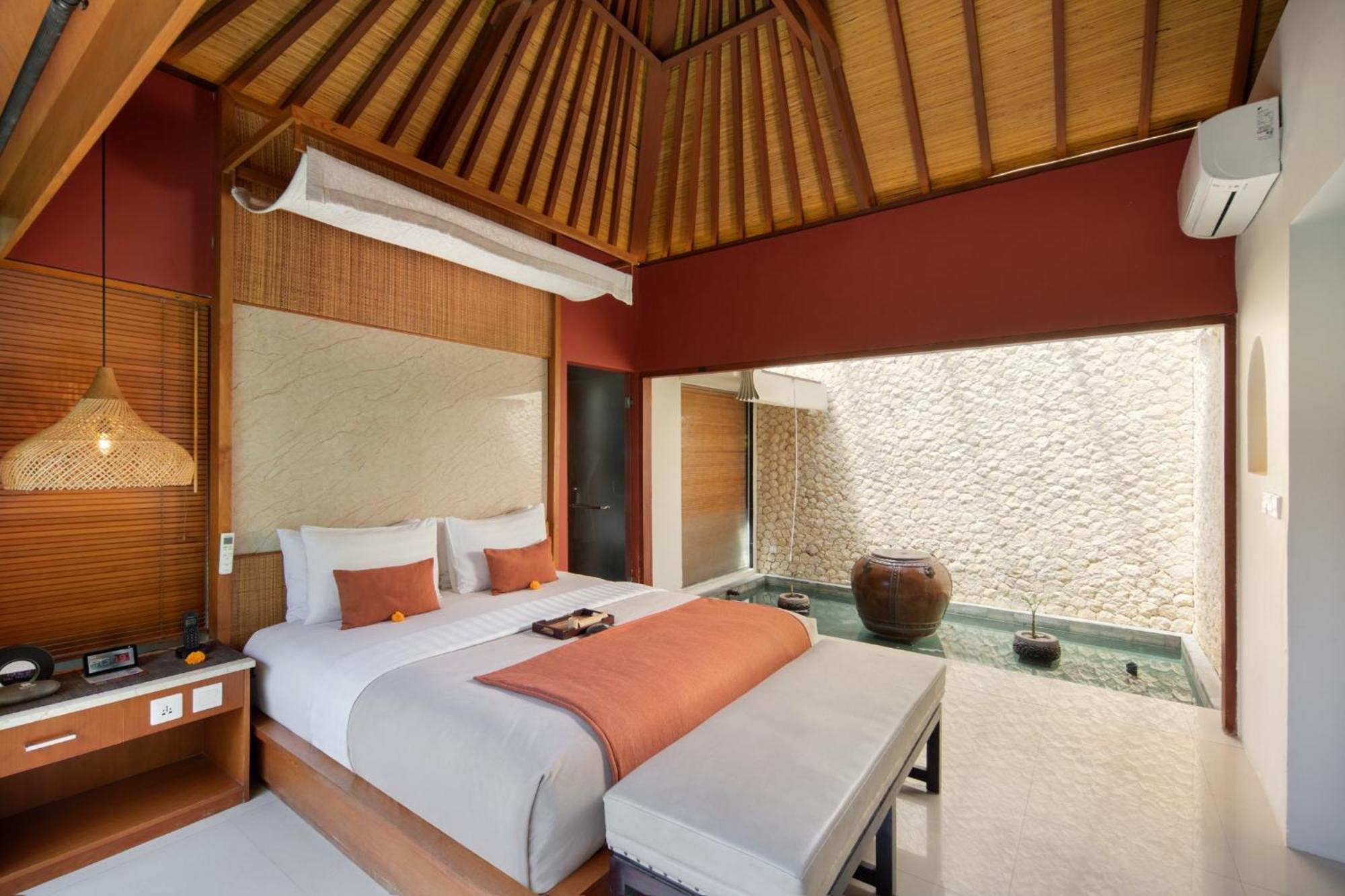 Seminyak Sanctuary Villa By Ini Vie Hospitality Legian Eksteriør bilde