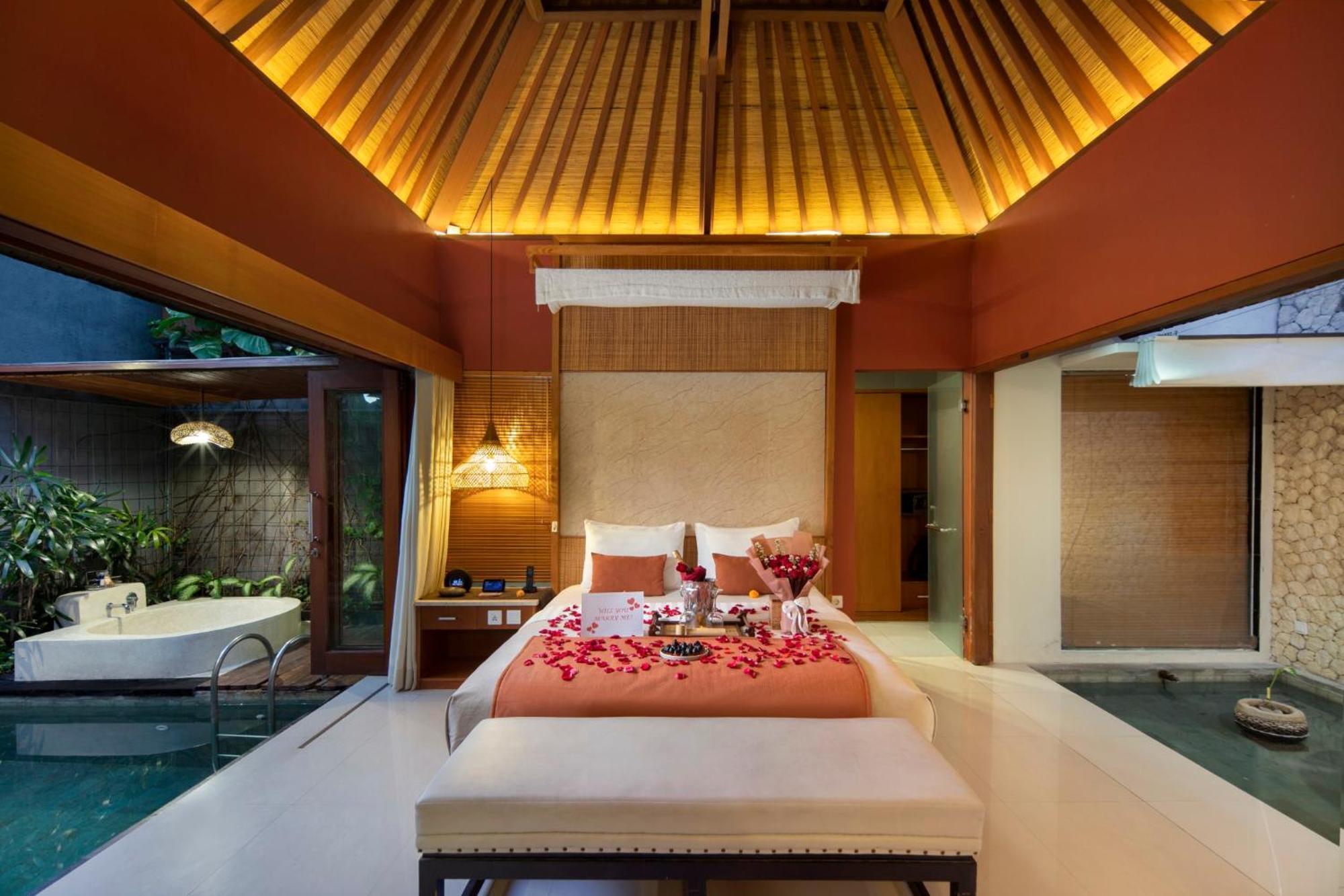 Seminyak Sanctuary Villa By Ini Vie Hospitality Legian Eksteriør bilde